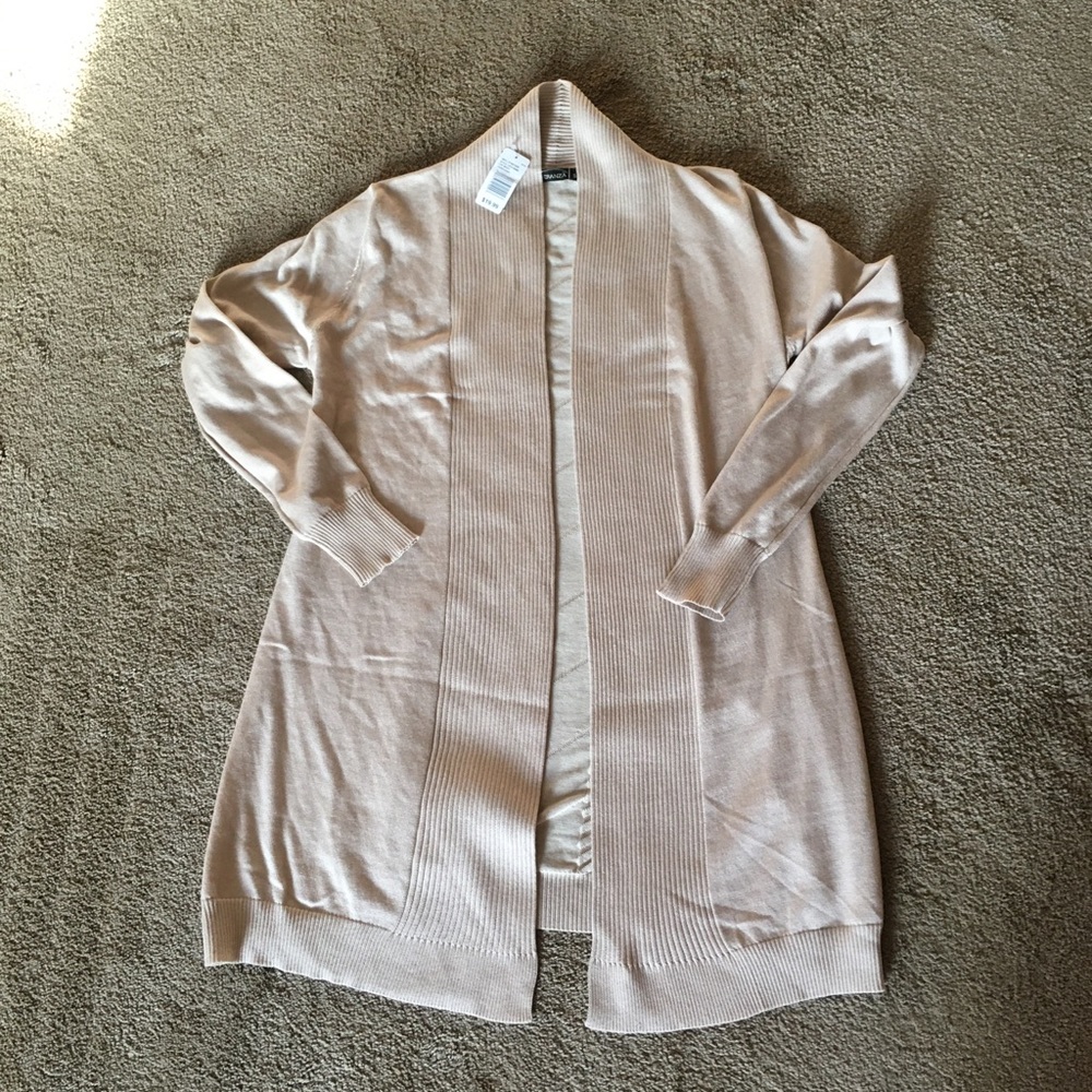 Brand new never worn sweater
